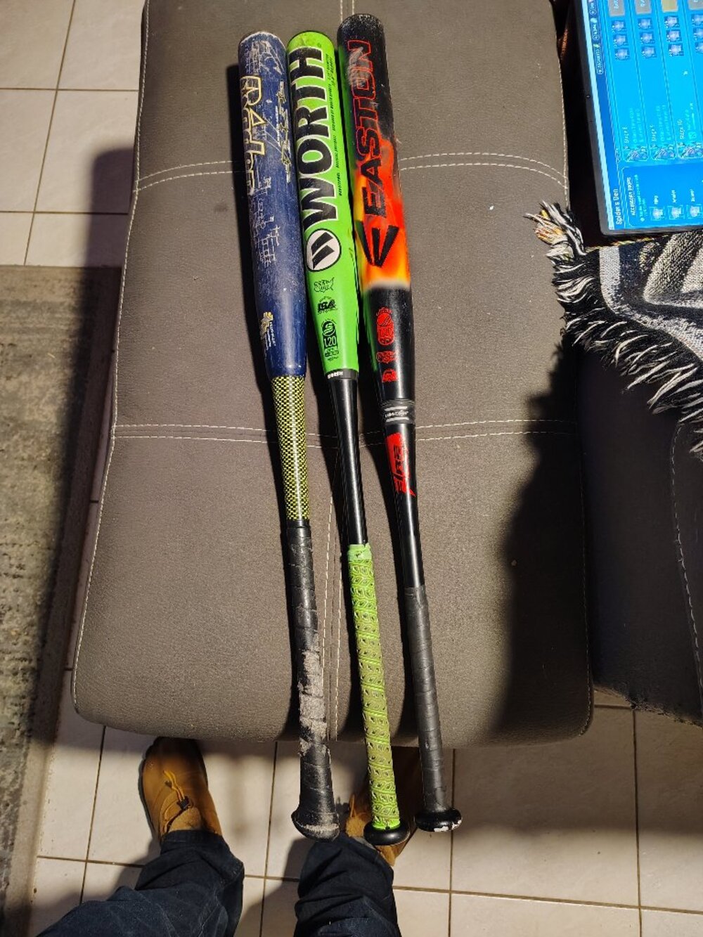 Softball bat